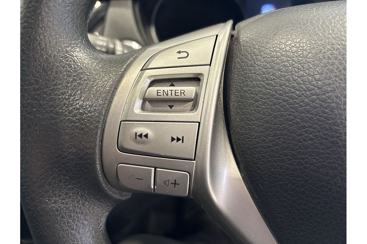 2014 Nissan X-TRAIL ST T32