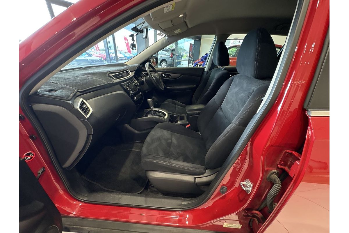 2014 Nissan X-TRAIL ST T32