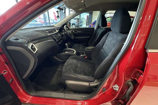 2014 Nissan X-TRAIL ST T32