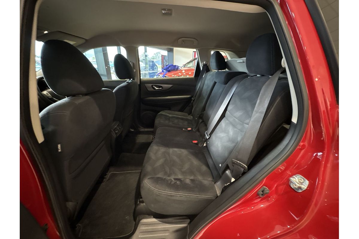 2014 Nissan X-TRAIL ST T32