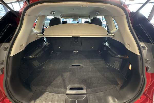 2014 Nissan X-TRAIL ST T32