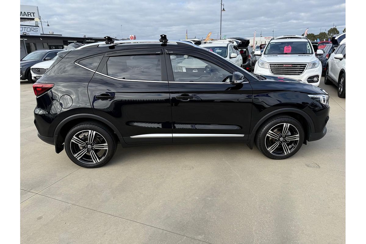 2020 MG ZS Essence AZS1