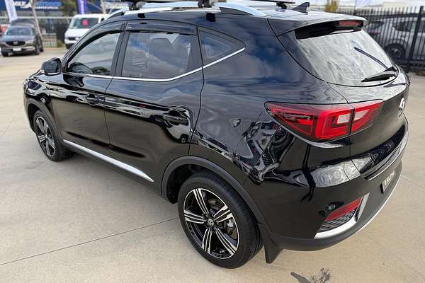 2020 MG ZS Essence AZS1