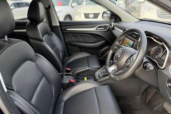 2020 MG ZS Essence AZS1