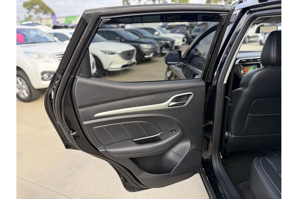 2020 MG ZS Essence AZS1