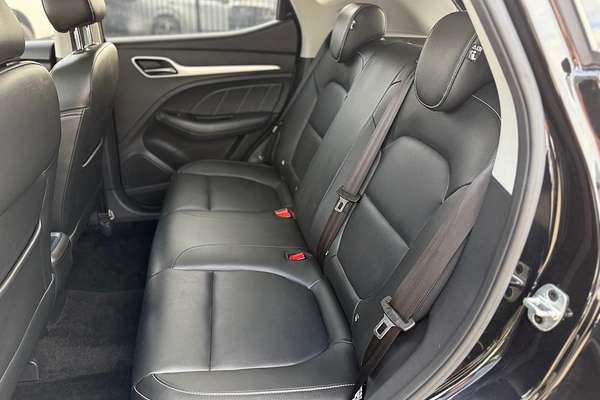 2020 MG ZS Essence AZS1