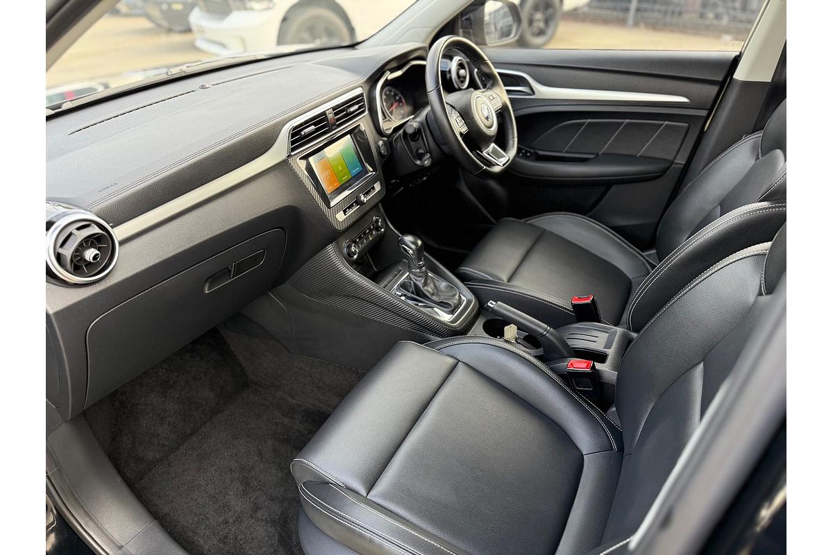 2020 MG ZS Essence AZS1