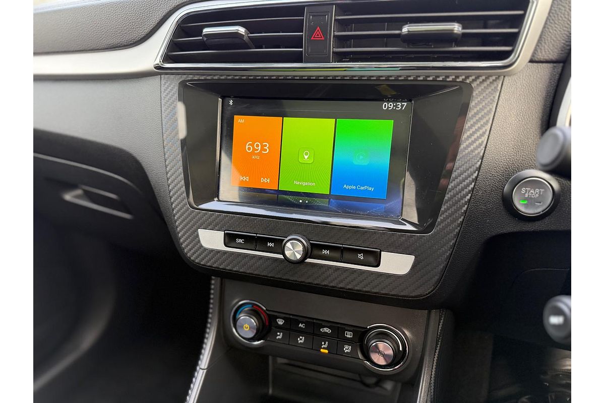 2020 MG ZS Essence AZS1