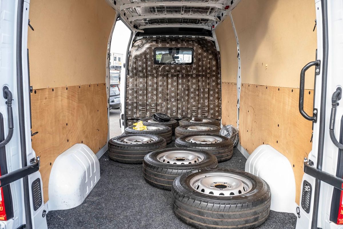 2023 Renault Master Pro 110kW X62 Phase 2 LWB