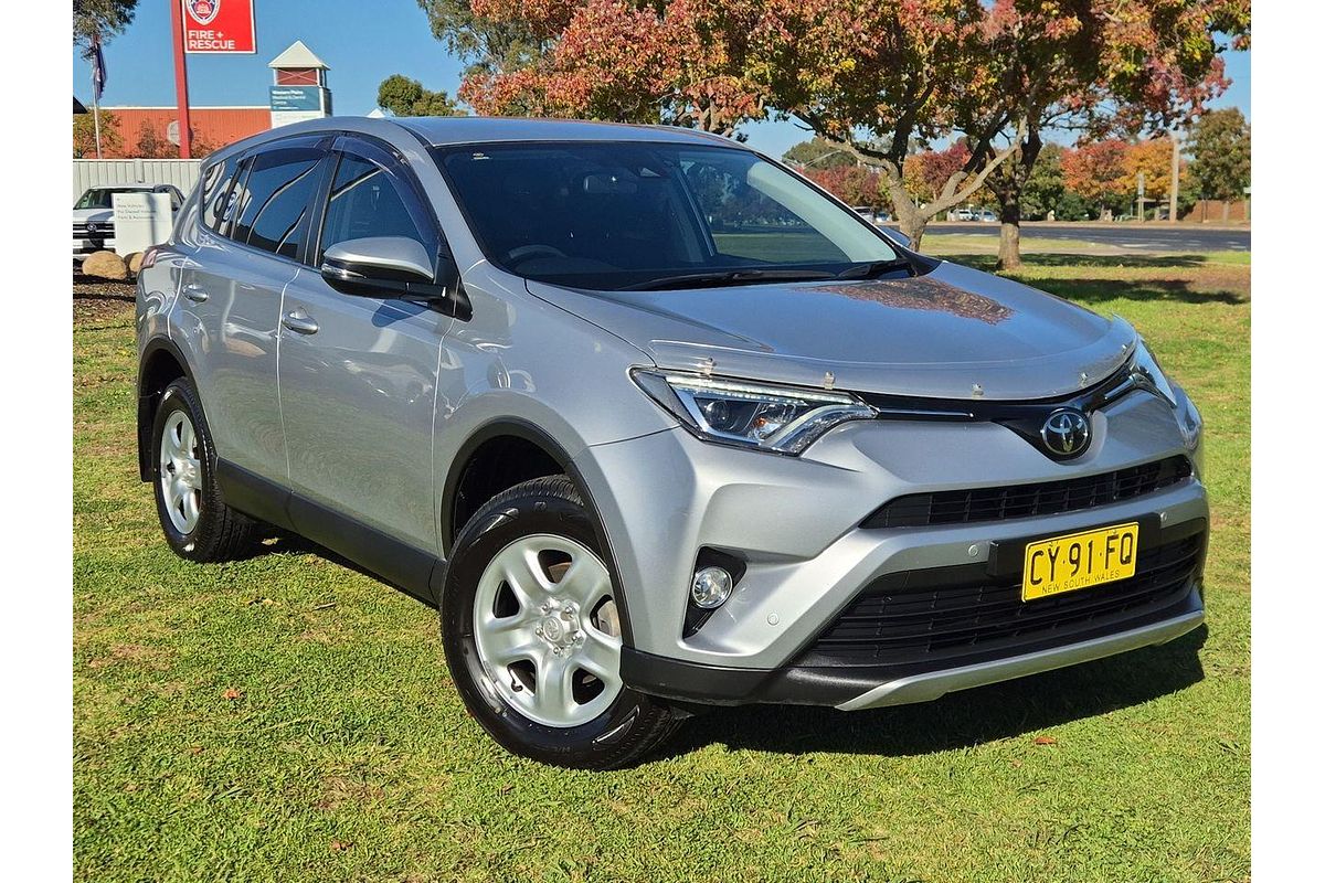 2018 Toyota RAV4 GX ZSA42R