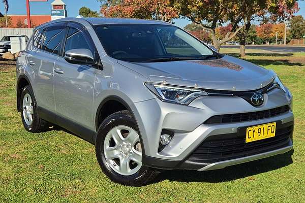 2018 Toyota RAV4 GX ZSA42R