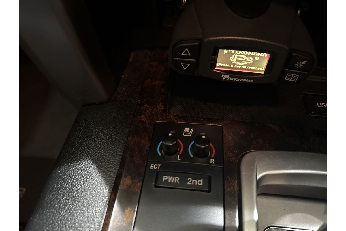 2013 Toyota Landcruiser Sahara VDJ200R