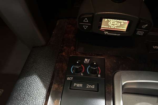 2013 Toyota Landcruiser Sahara VDJ200R