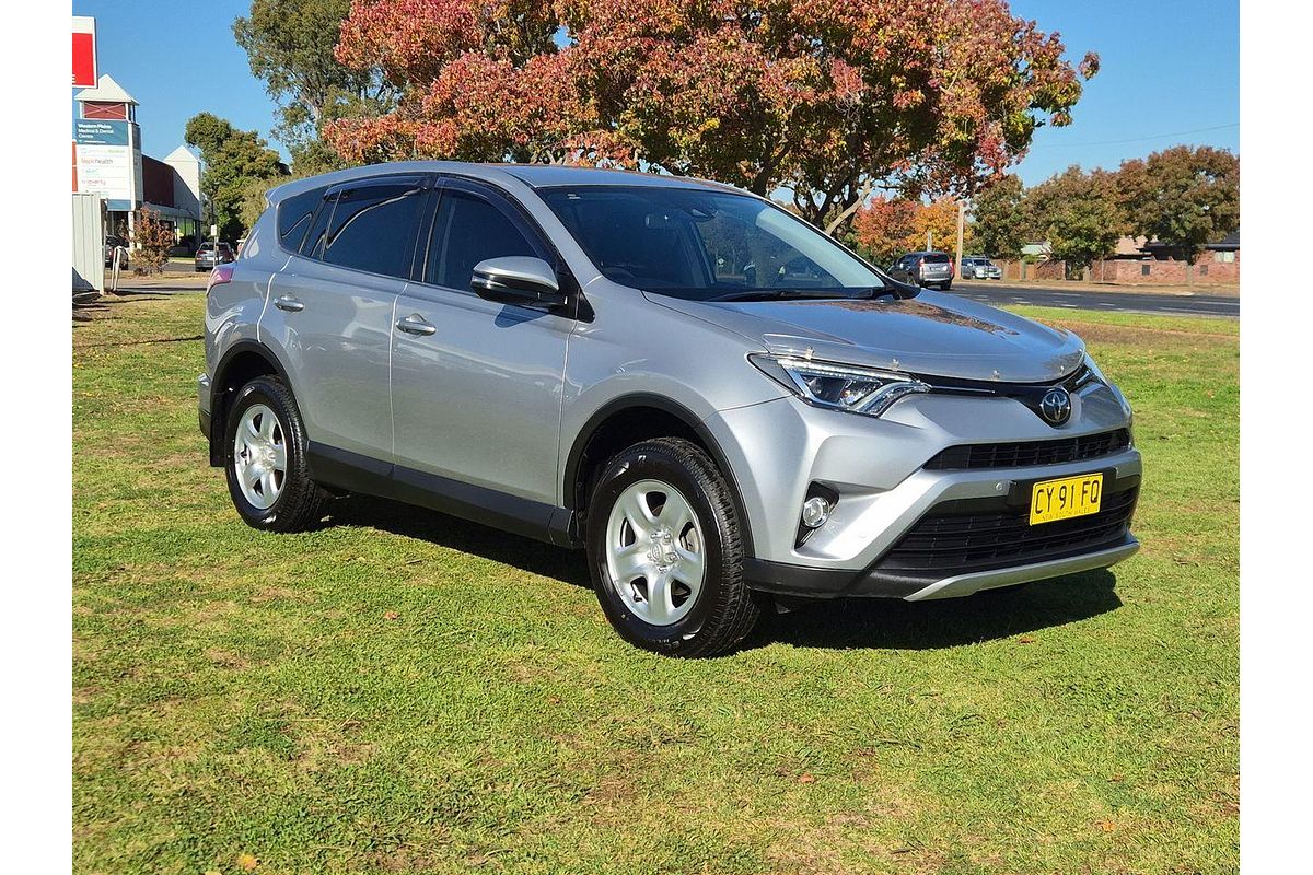 2018 Toyota RAV4 GX ZSA42R