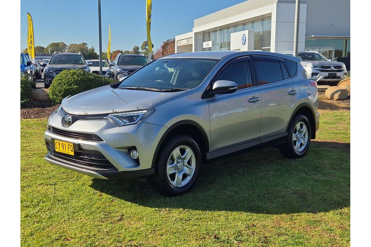 2018 Toyota RAV4 GX ZSA42R