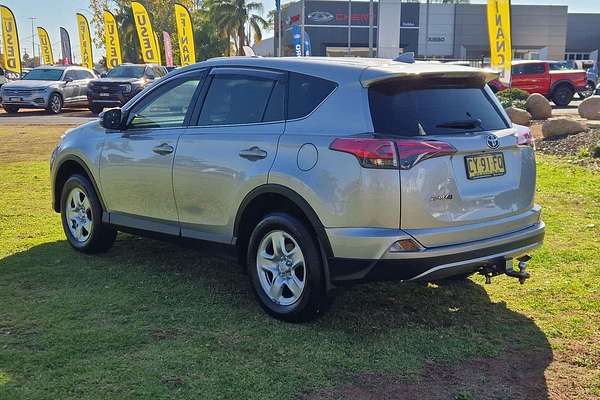 2018 Toyota RAV4 GX ZSA42R