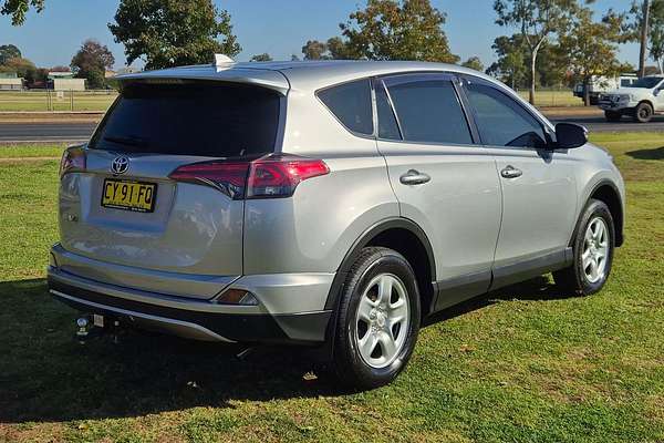 2018 Toyota RAV4 GX ZSA42R