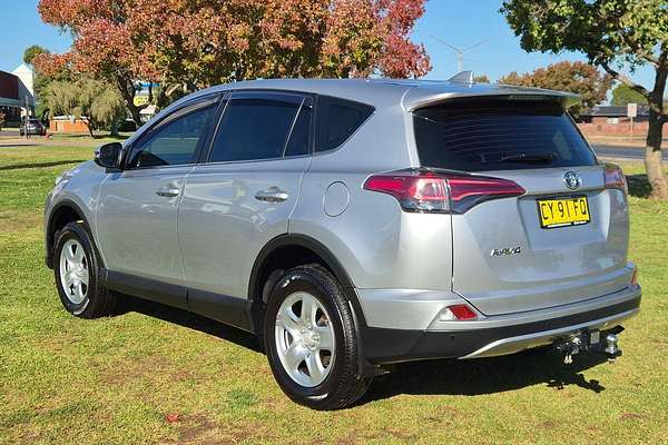 2018 Toyota RAV4 GX ZSA42R