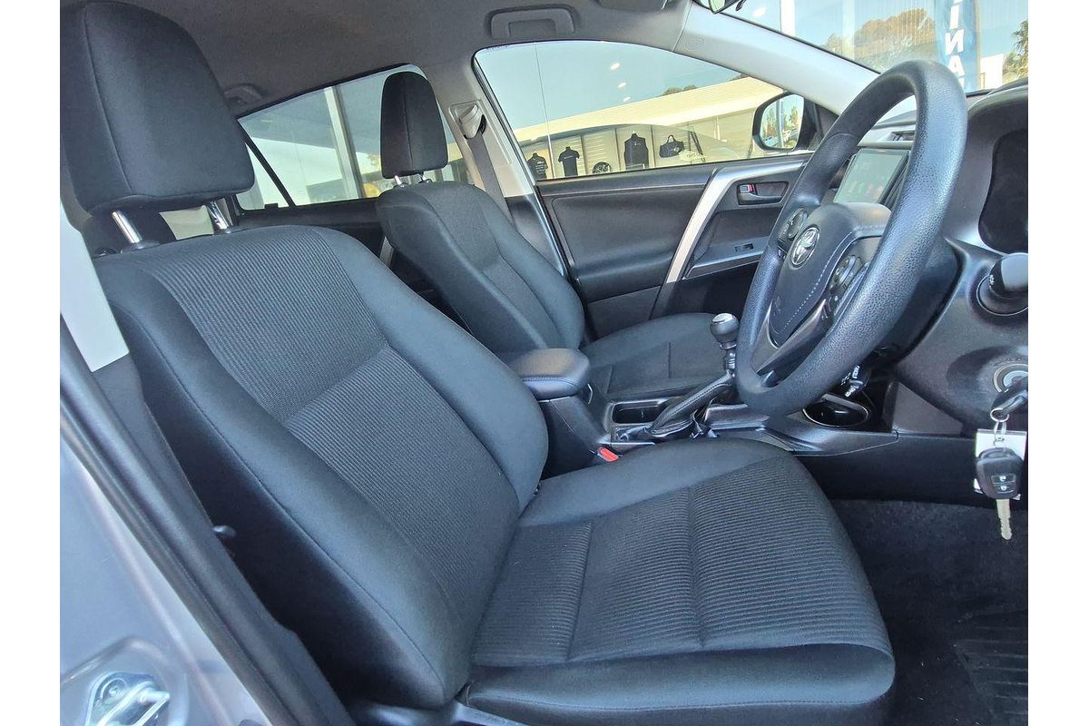 2018 Toyota RAV4 GX ZSA42R