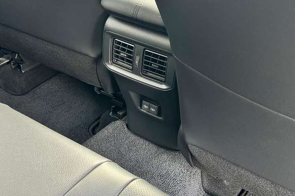 2024 Toyota RAV4 Cruiser AXAH54R