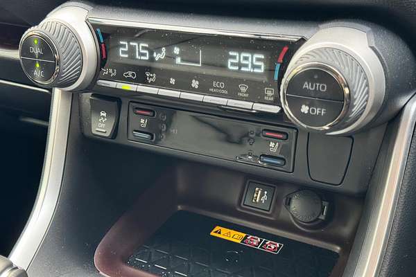 2024 Toyota RAV4 Cruiser AXAH54R