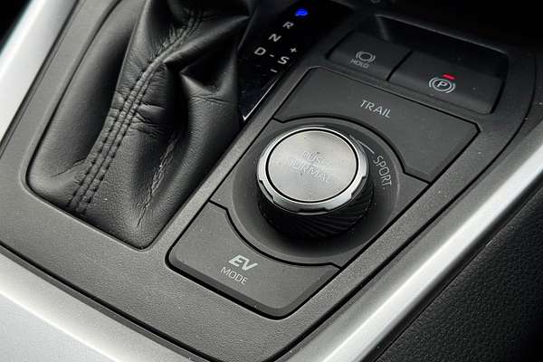 2024 Toyota RAV4 Cruiser AXAH54R