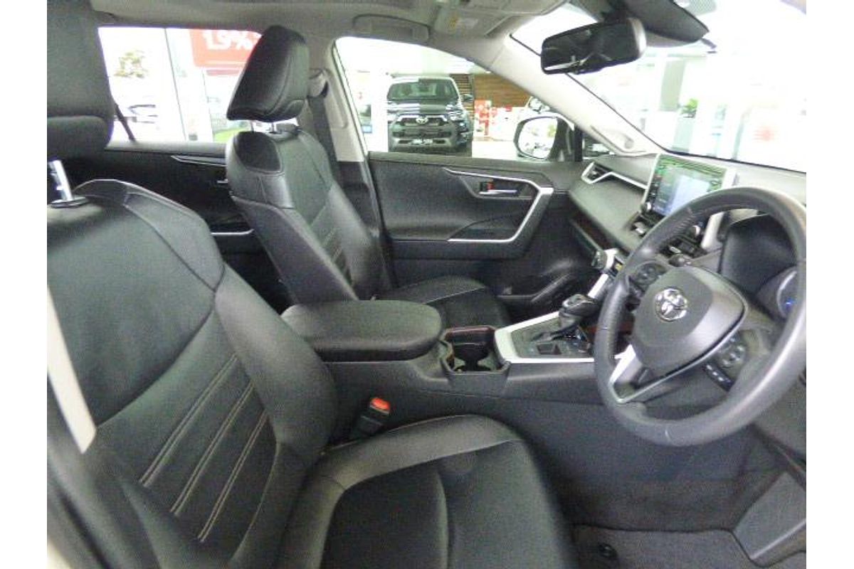 2019 Toyota RAV4 Cruiser AXAH52R