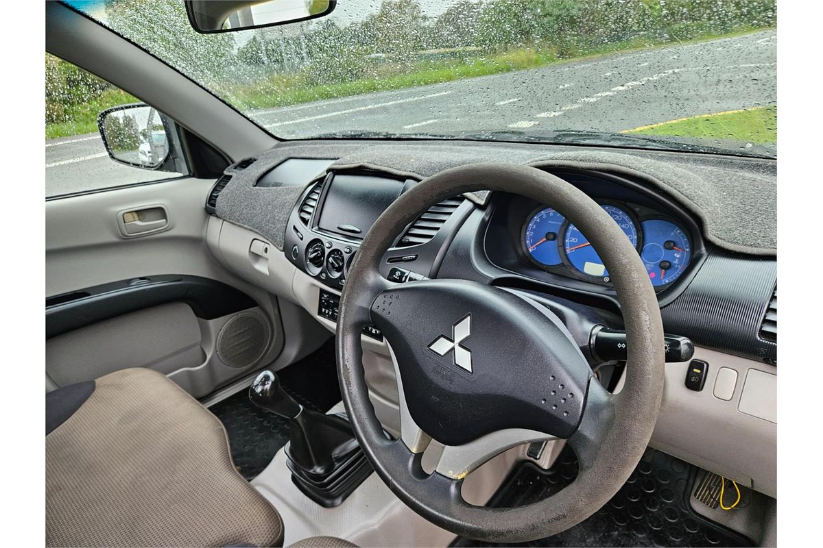 2008 Mitsubishi Triton GL ML Rear Wheel Drive