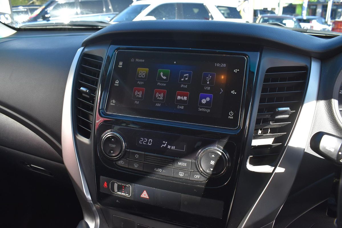 2018 Mitsubishi Pajero Sport GLX QE