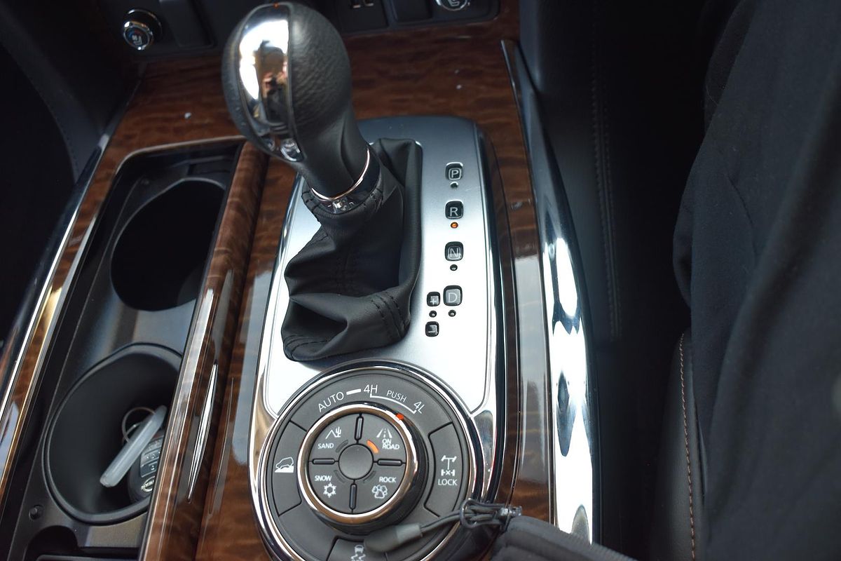 2022 Nissan Patrol Ti-L Y62
