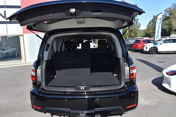 2022 Nissan Patrol Ti-L Y62