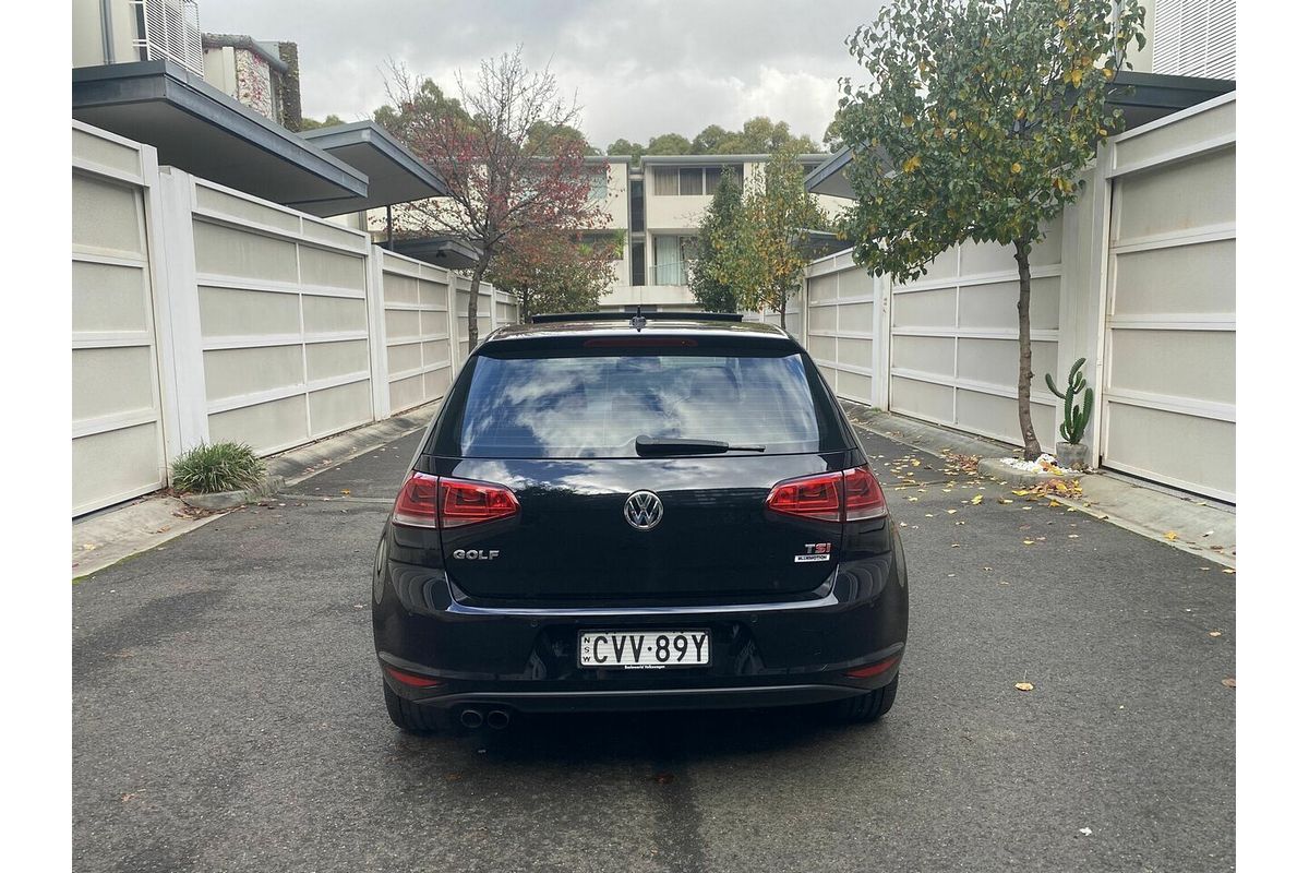 2014 Volkswagen Golf 103TSI Highline 7