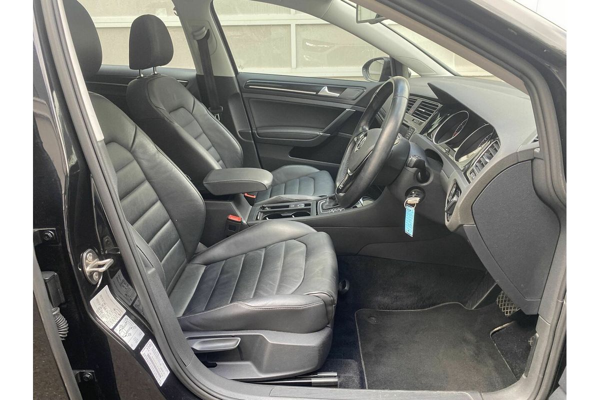 2014 Volkswagen Golf 103TSI Highline 7