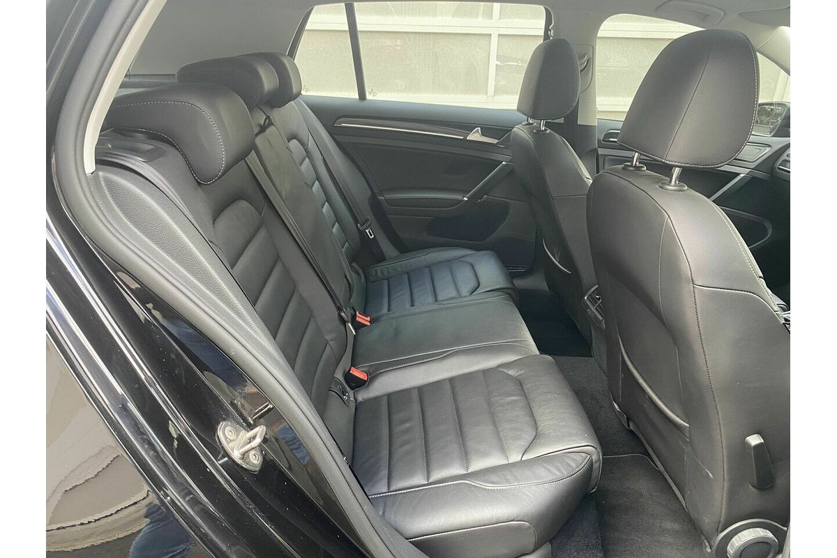 2014 Volkswagen Golf 103TSI Highline 7