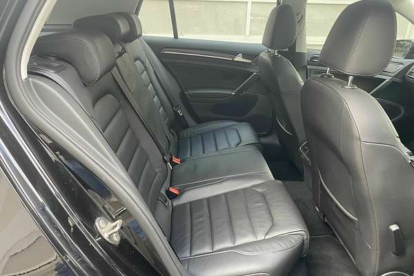 2014 Volkswagen Golf 103TSI Highline 7
