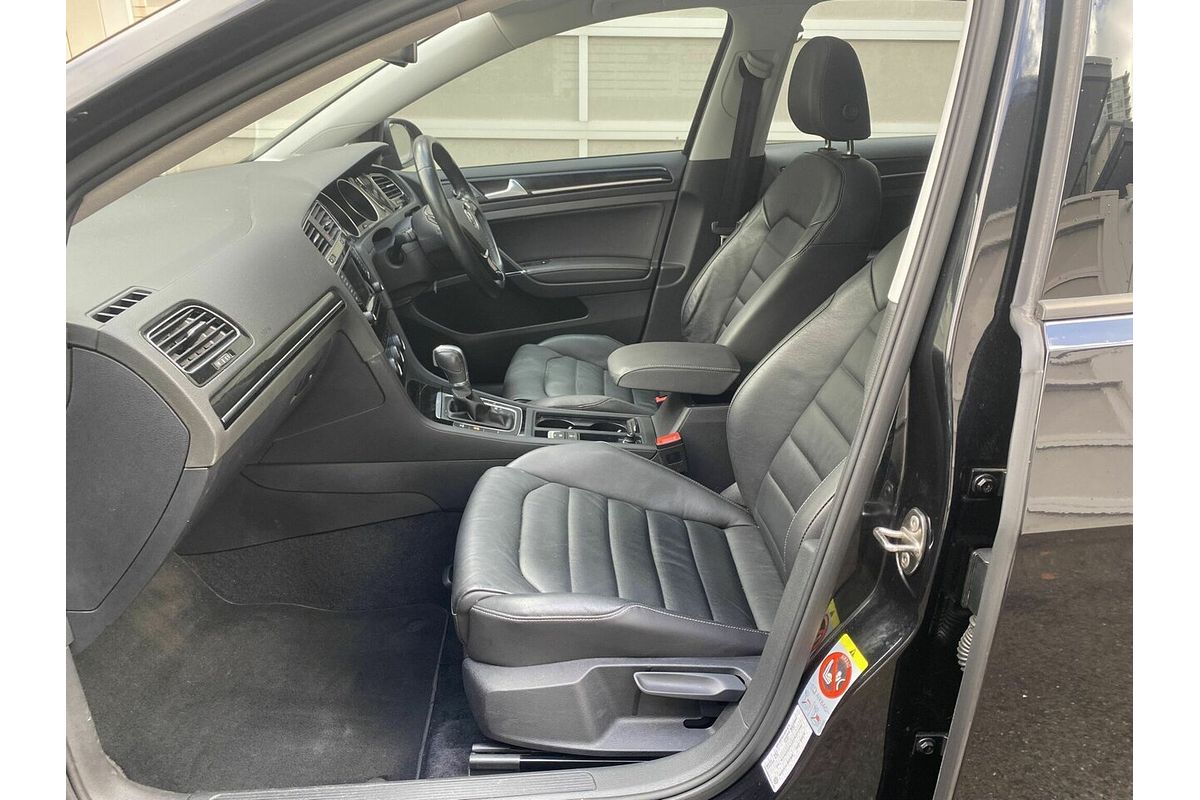 2014 Volkswagen Golf 103TSI Highline 7