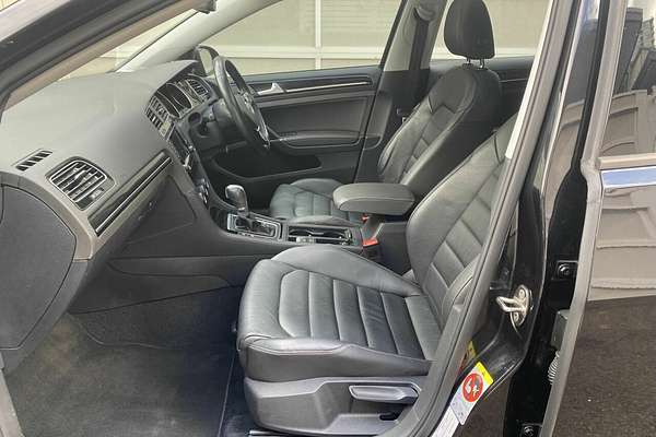 2014 Volkswagen Golf 103TSI Highline 7