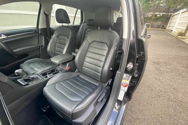 2014 Volkswagen Golf 103TSI Highline 7