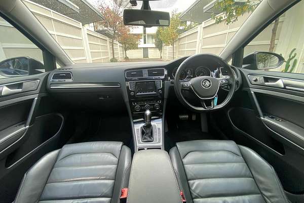 2014 Volkswagen Golf 103TSI Highline 7