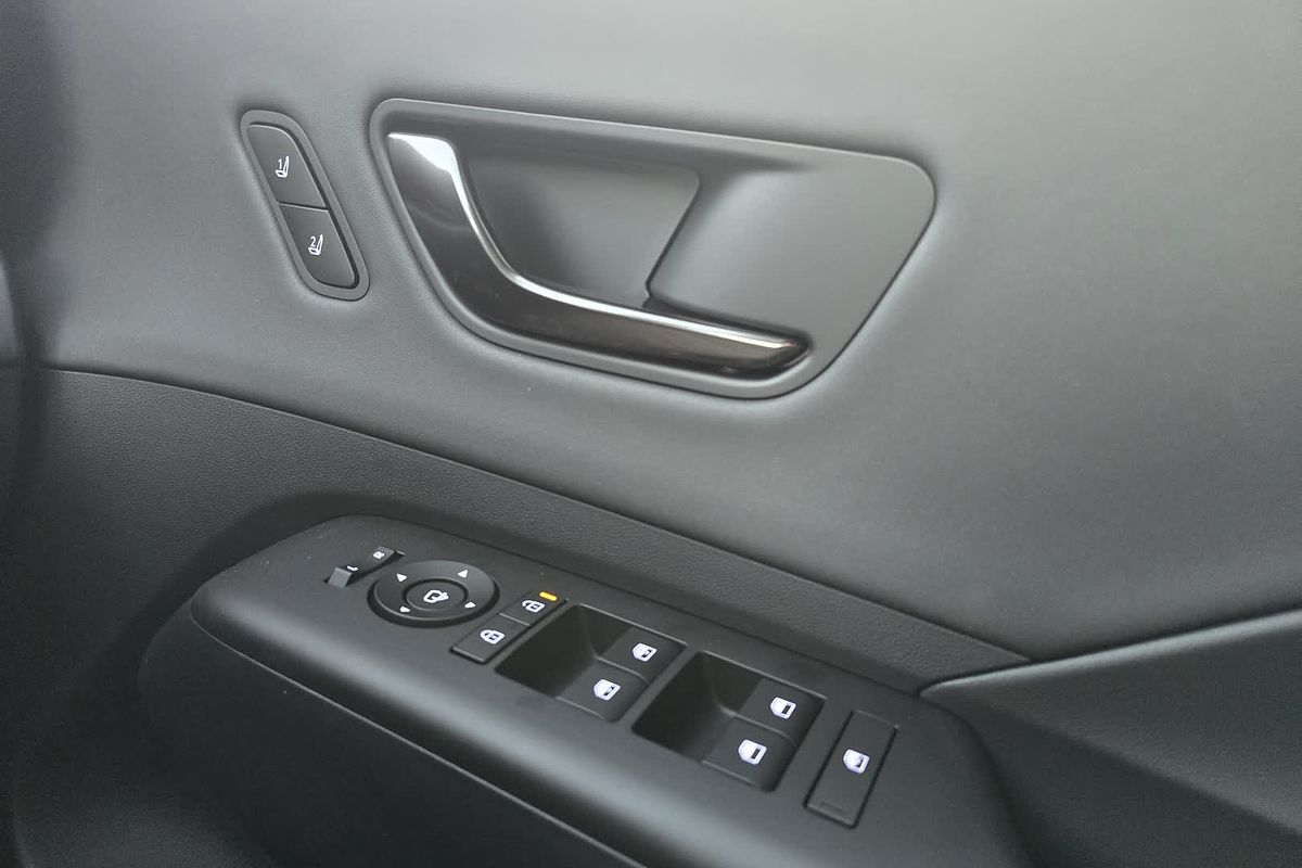 2025 Hyundai Kona Premium N Line SX2.V2
