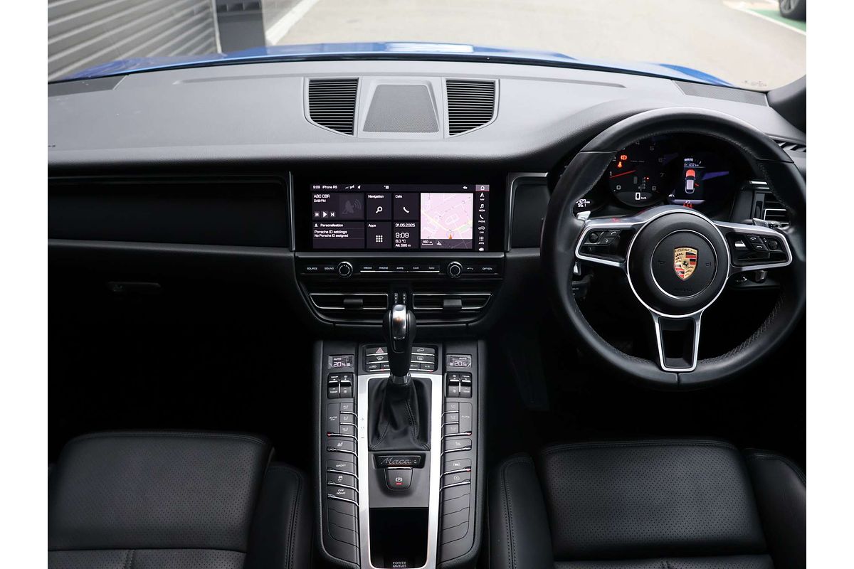 2021 Porsche Macan 95B