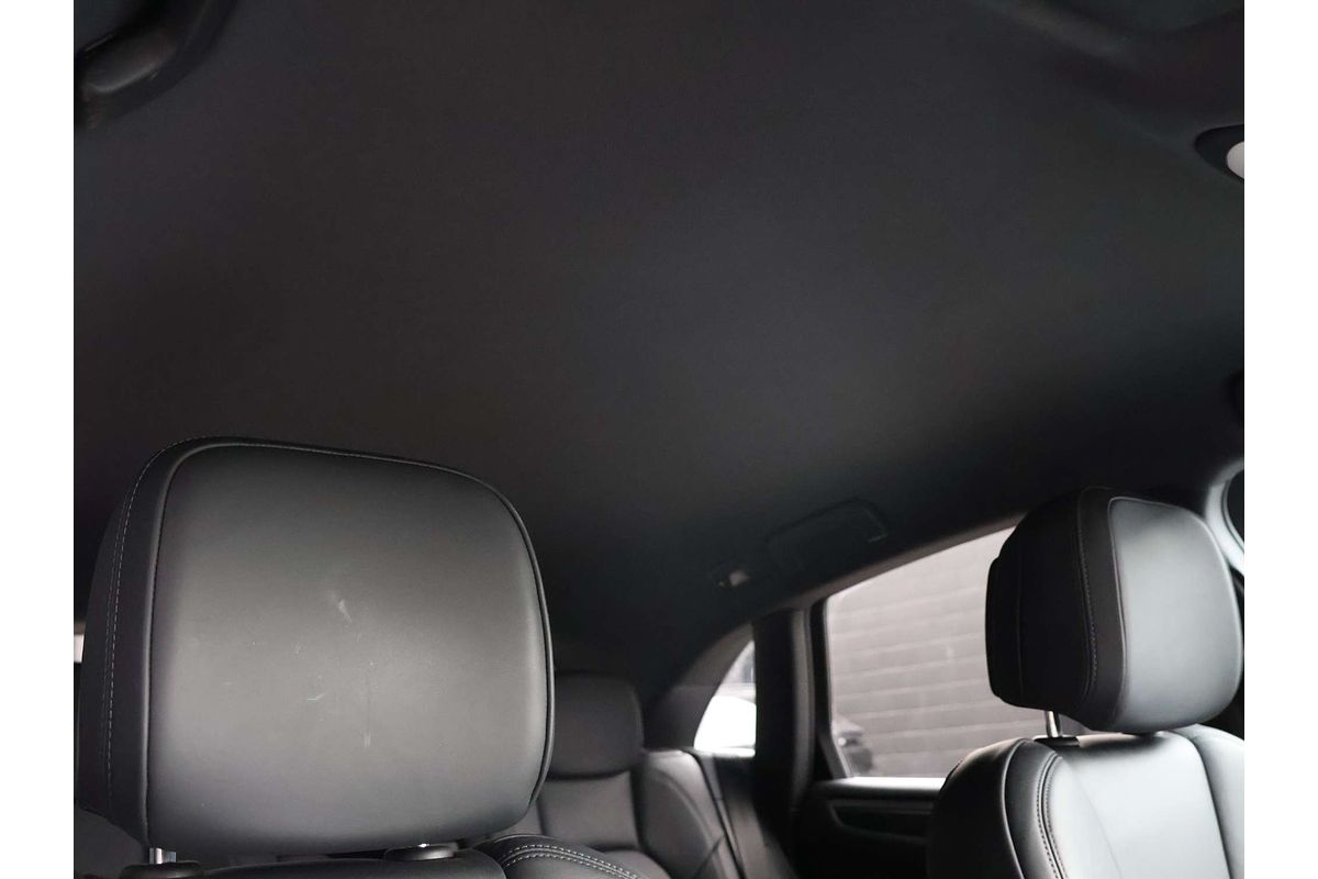 2021 Porsche Macan 95B