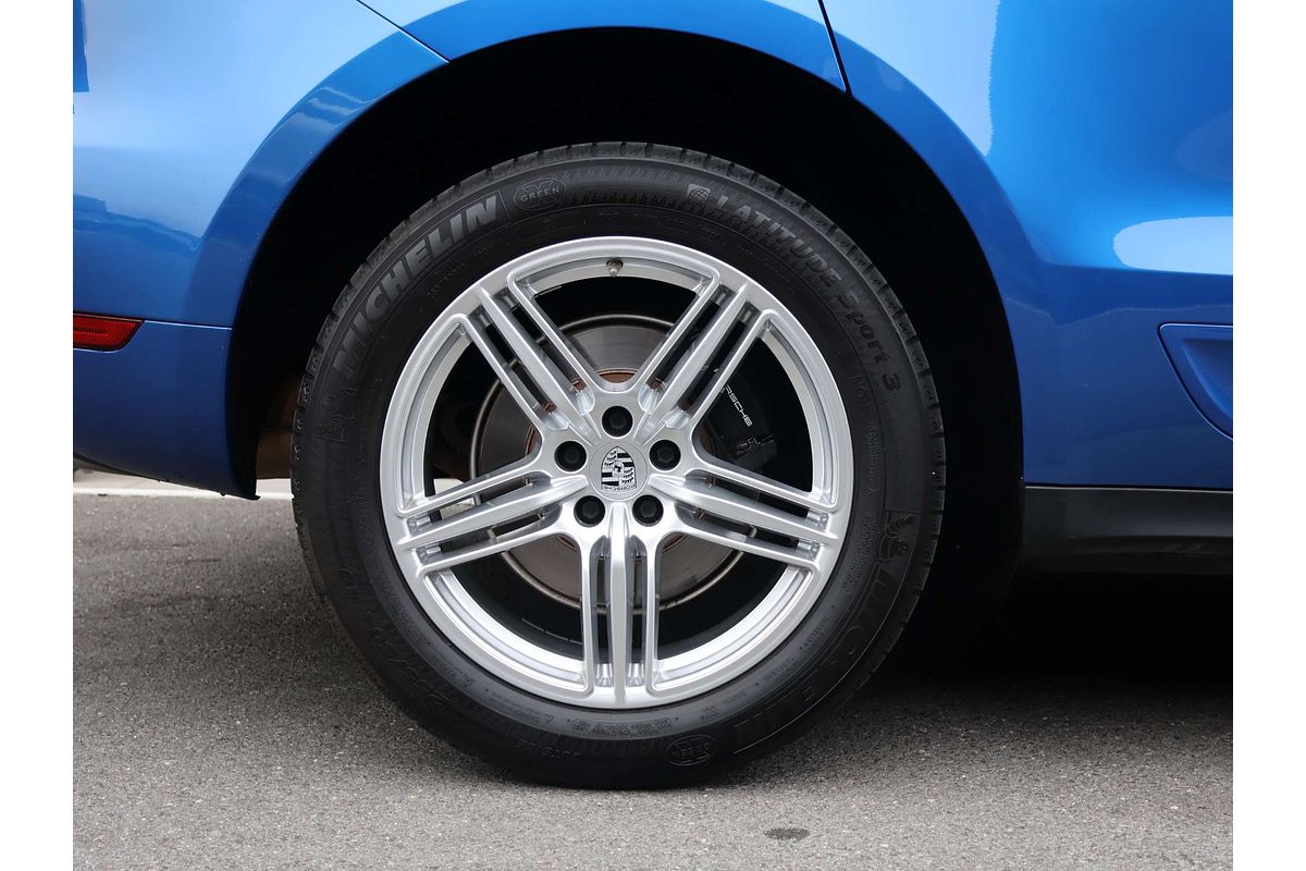 2021 Porsche Macan 95B
