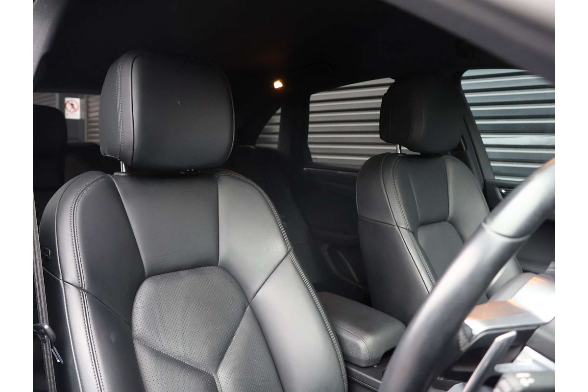 2021 Porsche Macan 95B