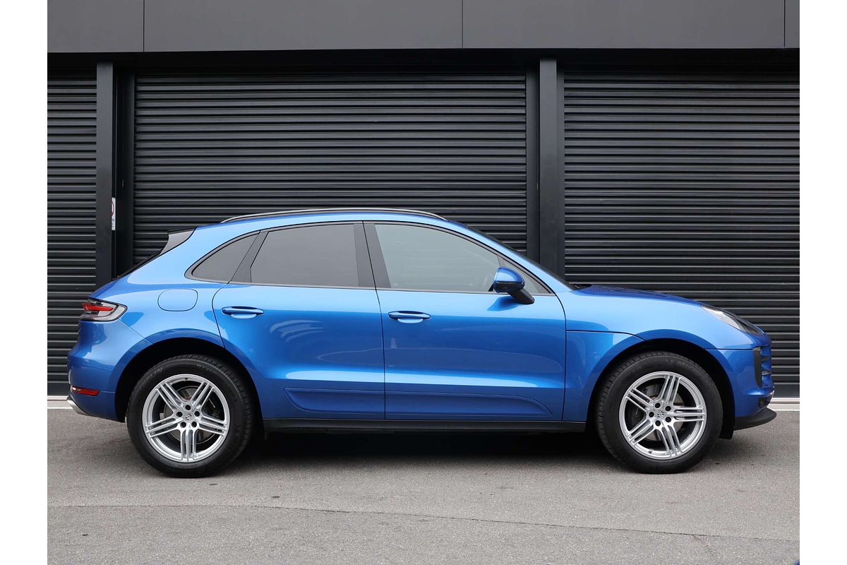 2021 Porsche Macan 95B