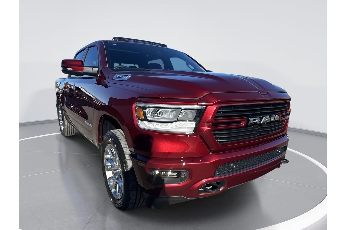 2024 RAM 1500 Laramie Sport RamBox DT 4X4 SWB
