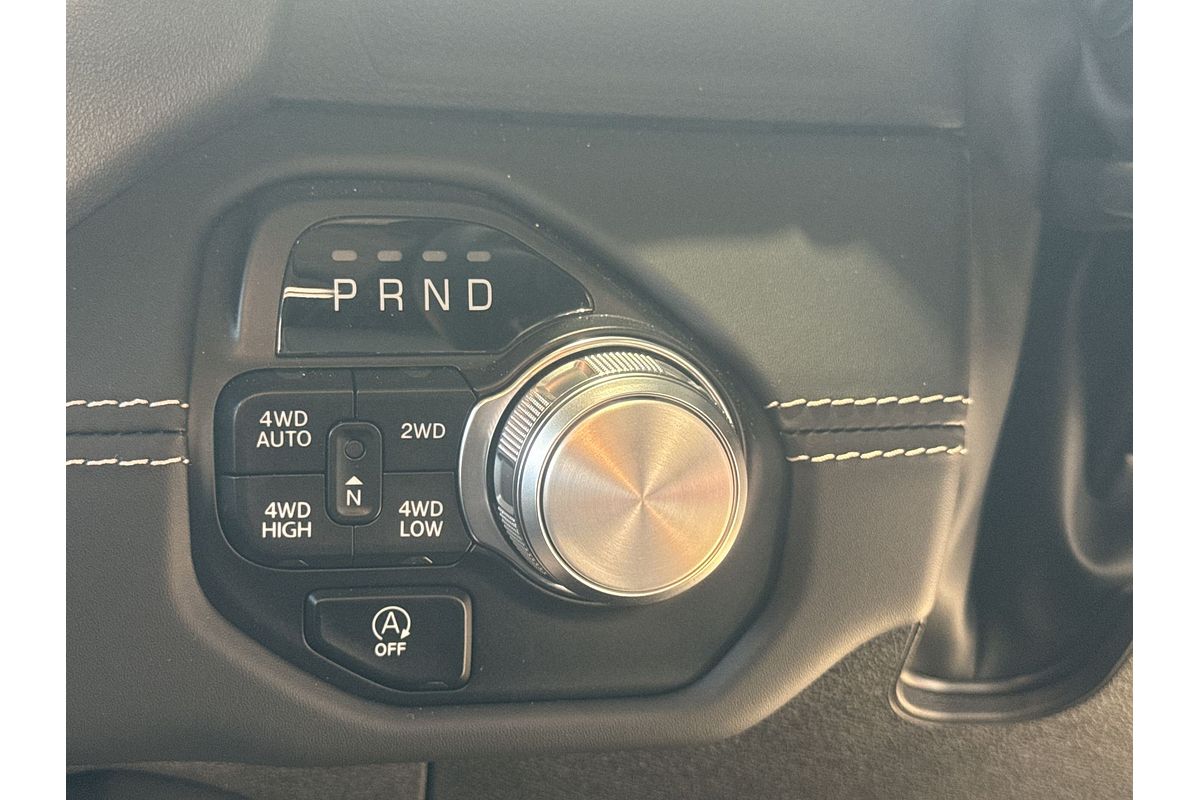 2024 RAM 1500 Laramie Sport RamBox DT 4X4 SWB