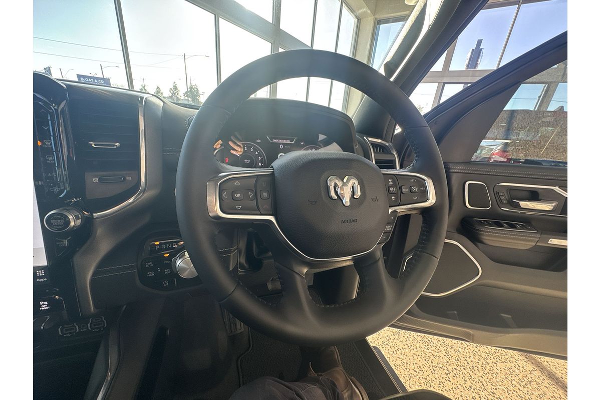 2024 RAM 1500 Laramie Sport RamBox DT 4X4 SWB