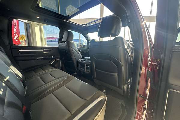 2024 RAM 1500 Laramie Sport RamBox DT 4X4 SWB