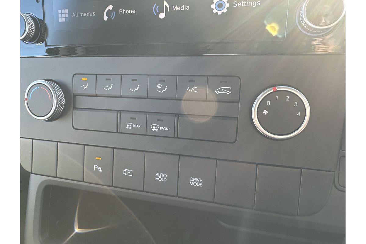 2024 Hyundai STARIA LOAD US4.V3